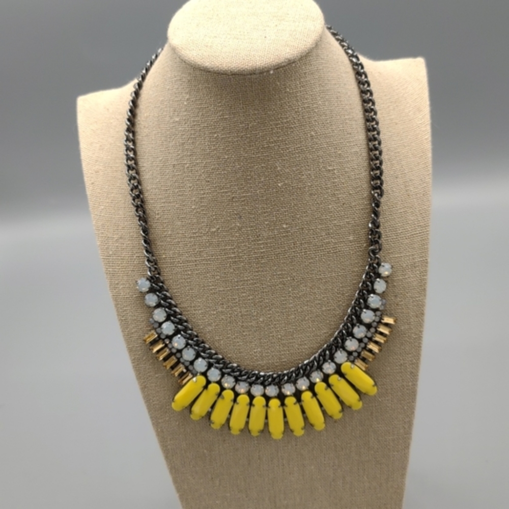 Spring Street Yellow Stone Adjustable Necklace